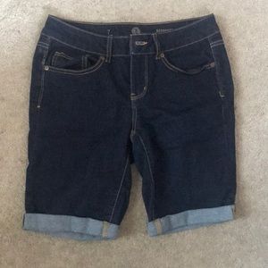 Dark-wash denim Bermuda shorts